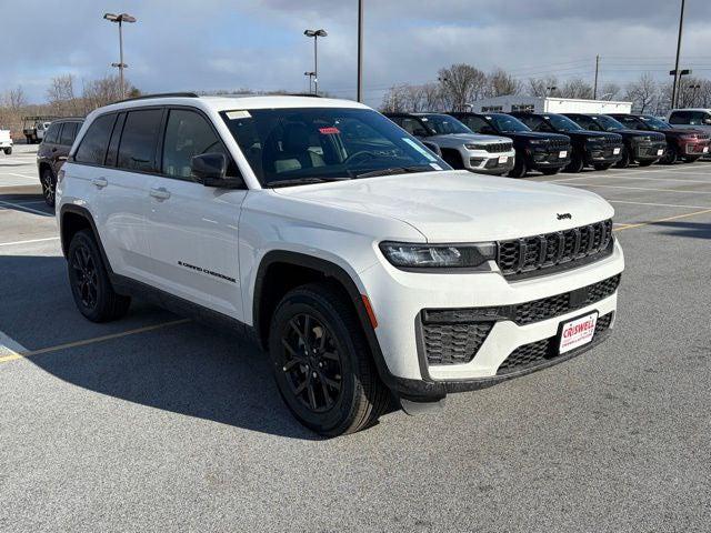 2026 Jeep Grand Cherokee GRAND CHEROKEE LAREDO ALTITUDE 4X4