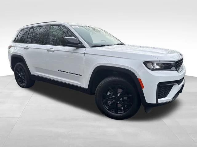 2026 Jeep Grand Cherokee GRAND CHEROKEE LAREDO ALTITUDE 4X4