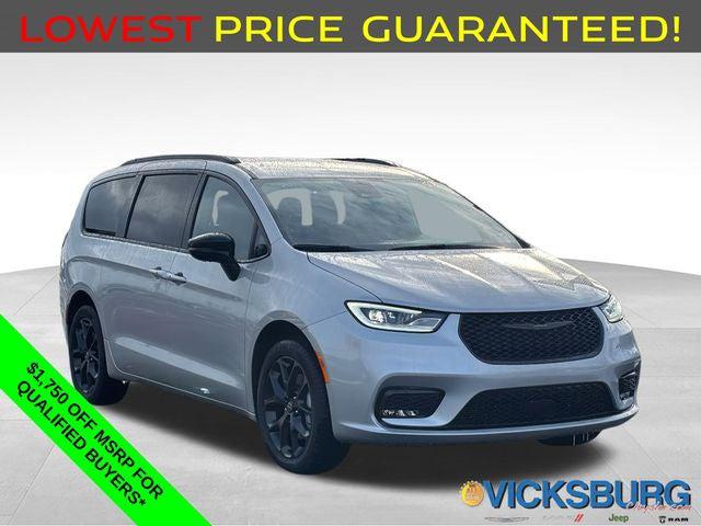 2026 Chrysler Pacifica PACIFICA SELECT AWD