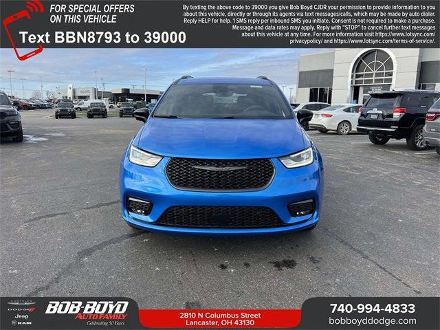 2026 Chrysler Pacifica PACIFICA SELECT AWD