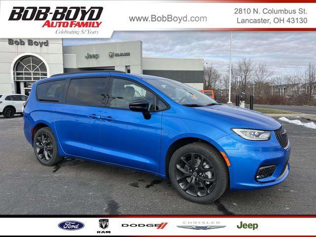 2026 Chrysler Pacifica PACIFICA SELECT AWD