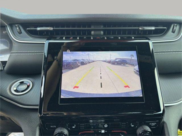 2025 Jeep Grand Cherokee Altitude X 4x2