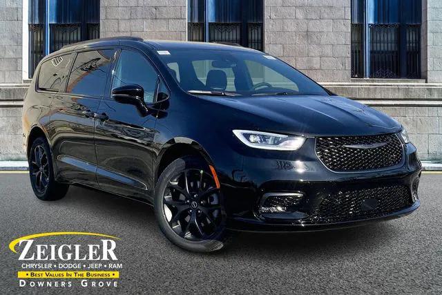 2026 Chrysler Pacifica PACIFICA SELECT AWD