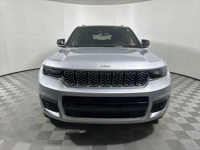 2025 Jeep Grand Cherokee GRAND CHEROKEE L SUMMIT 4X4