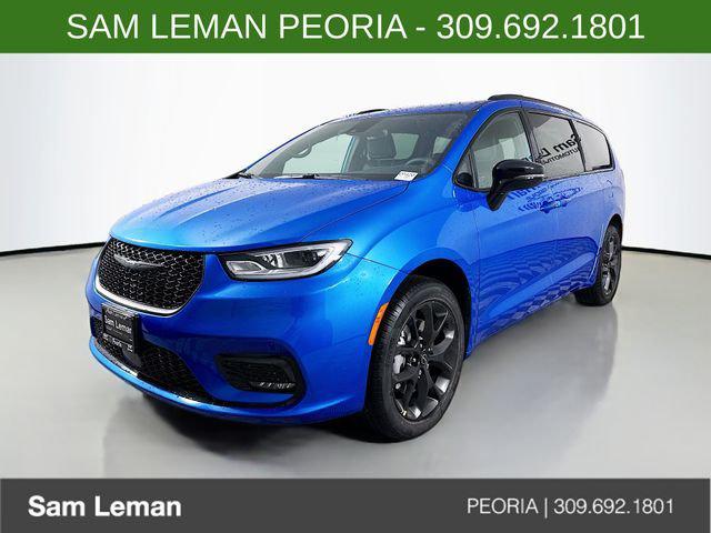 2026 Chrysler Pacifica PACIFICA SELECT AWD