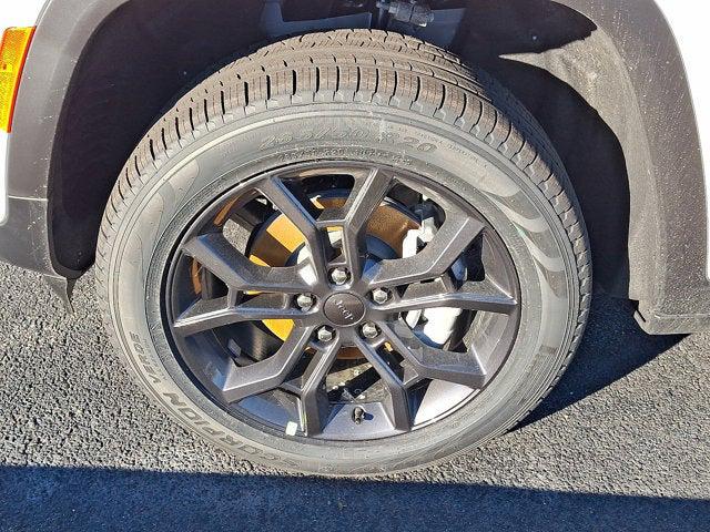 2025 Jeep Grand Cherokee GRAND CHEROKEE LIMITED 4X4 2025 Jeep Grand Cherokee GRAND CHEROKEE LIMITED 4X4