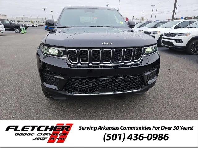 2025 Jeep Grand Cherokee GRAND CHEROKEE LAREDO X 4X2