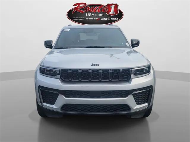 2026 Jeep Grand Cherokee GRAND CHEROKEE ALTITUDE 4X4