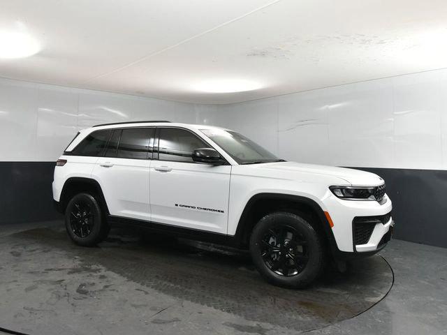 2026 Jeep Grand Cherokee GRAND CHEROKEE ALTITUDE 4X4