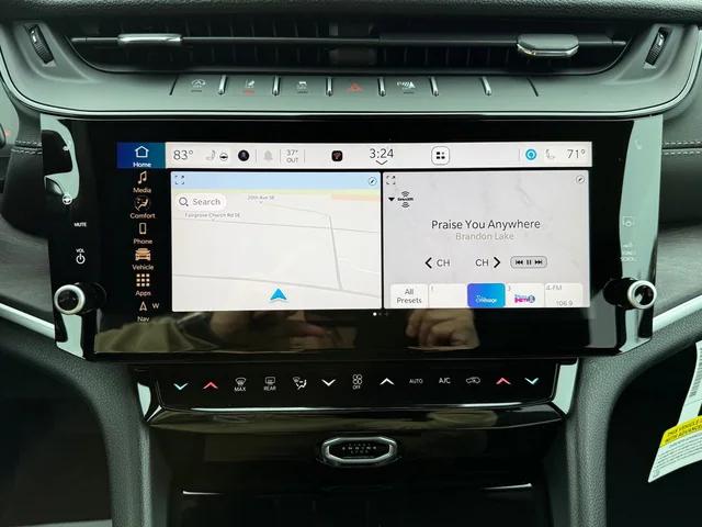 2026 Jeep Grand Cherokee Altitude 4x4