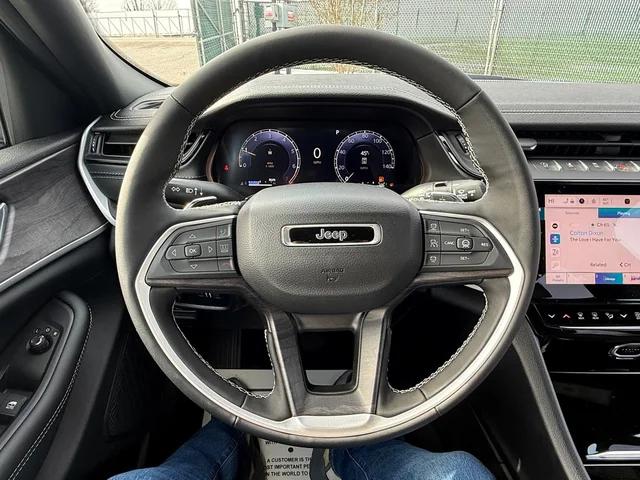 2026 Jeep Grand Cherokee Altitude 4x4