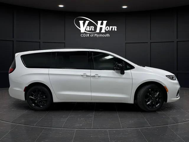2026 Chrysler Pacifica PACIFICA SELECT AWD 2026 Chrysler Pacifica PACIFICA SELECT AWD