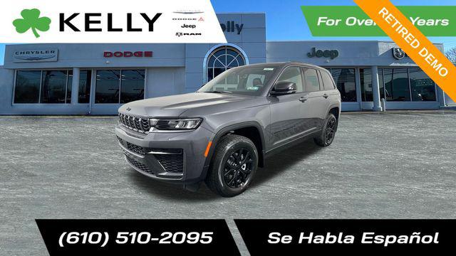 2026 Jeep Grand Cherokee GRAND CHEROKEE LAREDO ALTITUDE 4X4 2026 Jeep Grand Cherokee GRAND CHEROKEE LAREDO ALTITUDE 4X4