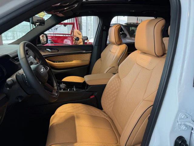 2025 Jeep Grand Cherokee GRAND CHEROKEE L SUMMIT 4X4