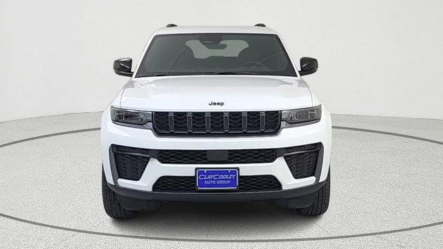 2026 Jeep Grand Cherokee GRAND CHEROKEE LAREDO ALTITUDE 4X2