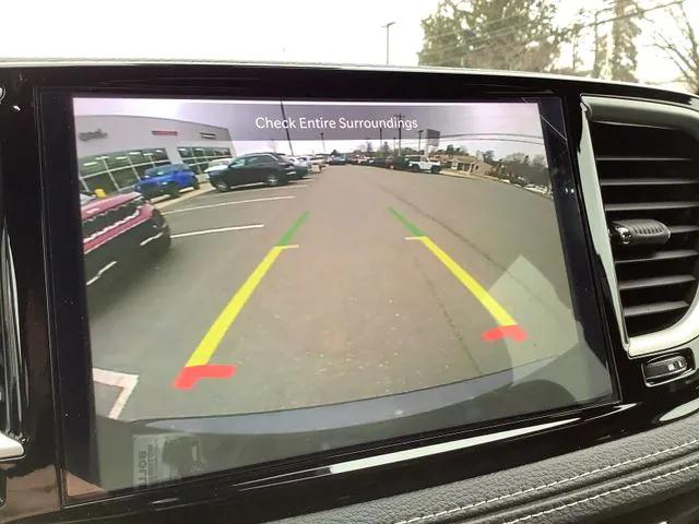 2026 Chrysler Pacifica Select AWD