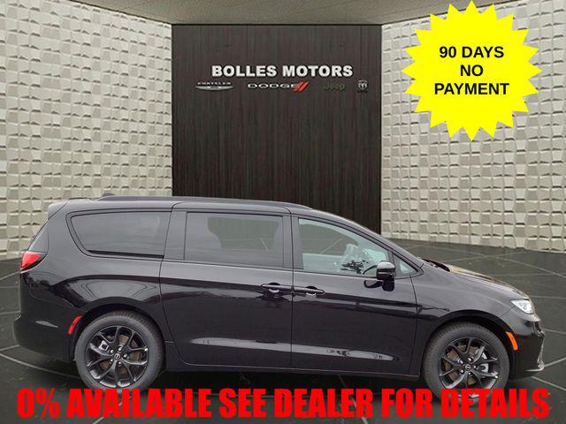 2026 Chrysler Pacifica PACIFICA SELECT AWD