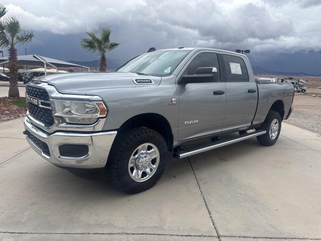 2022 RAM 2500 Big Horn Crew Cab 4x4 64 Box