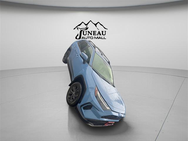 2022 Toyota RAV4 Hybrid SE