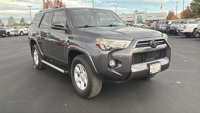 2022 Toyota 4Runner SR5 Premium 2022 Toyota 4Runner SR5 Premium