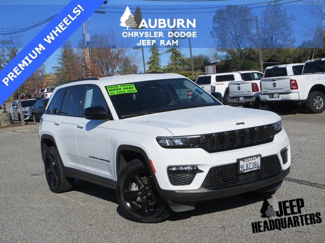 2023 Jeep Grand Cherokee Limited 4x4 2023 Jeep Grand Cherokee Limited 4x4