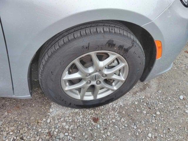 2024 Chrysler Pacifica Touring L 2024 Chrysler Pacifica Touring L