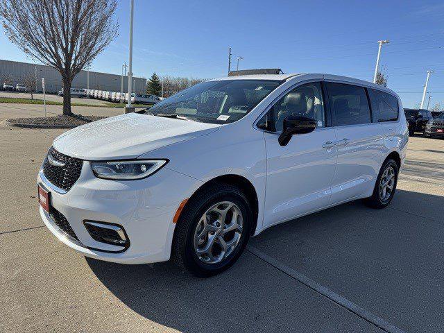 2024 Chrysler Pacifica Limited AWD 2024 Chrysler Pacifica Limited AWD