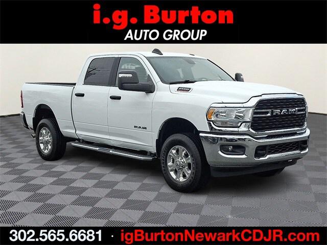 2024 RAM 2500 Big Horn Crew Cab 4x4 64 Box 2024 RAM 2500 Big Horn Crew Cab 4x4 64 Box