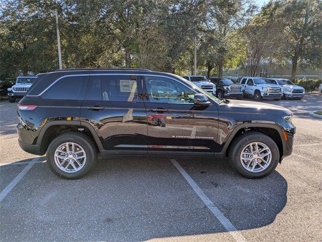 2025 Jeep Grand Cherokee GRAND CHEROKEE LAREDO X 4X2