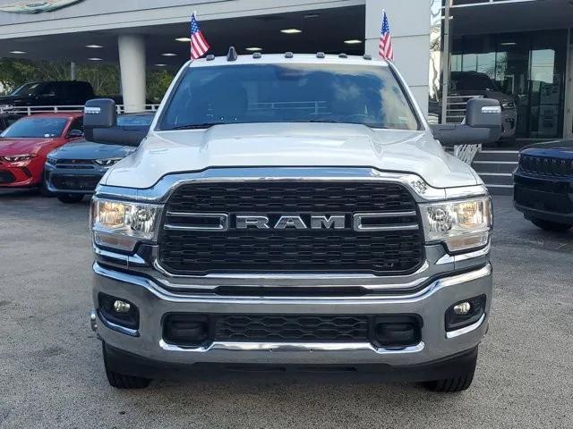 2024 RAM 3500 Big Horn Crew Cab 4x4 8 Box