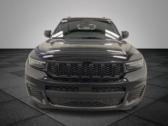 2025 Jeep Grand Cherokee L Altitude X 4x4 2025 Jeep Grand Cherokee L Altitude X 4x4