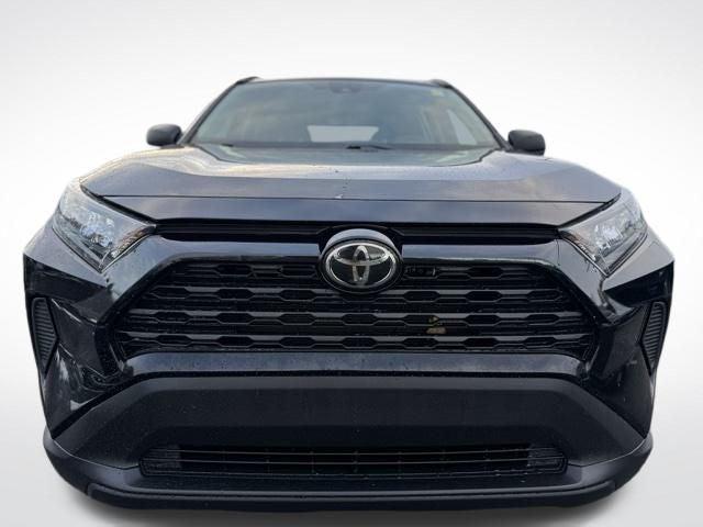 2021 Toyota RAV4 LE 2021 Toyota RAV4 LE