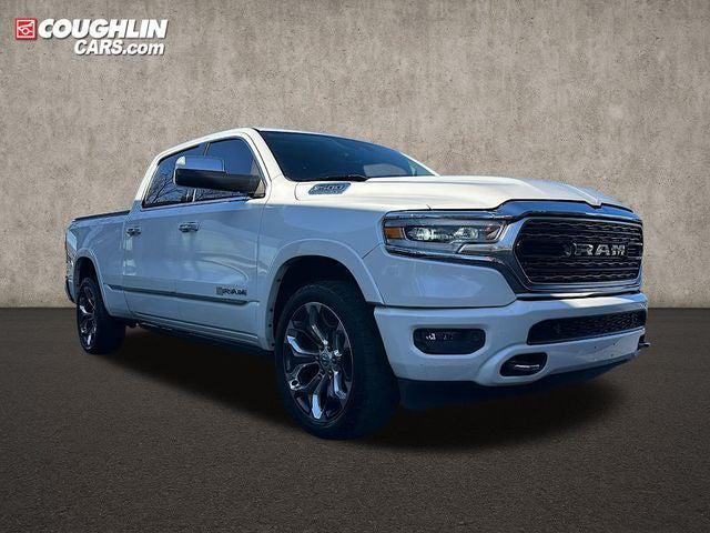2019 RAM 1500 Limited Crew Cab 4x4 64 Box