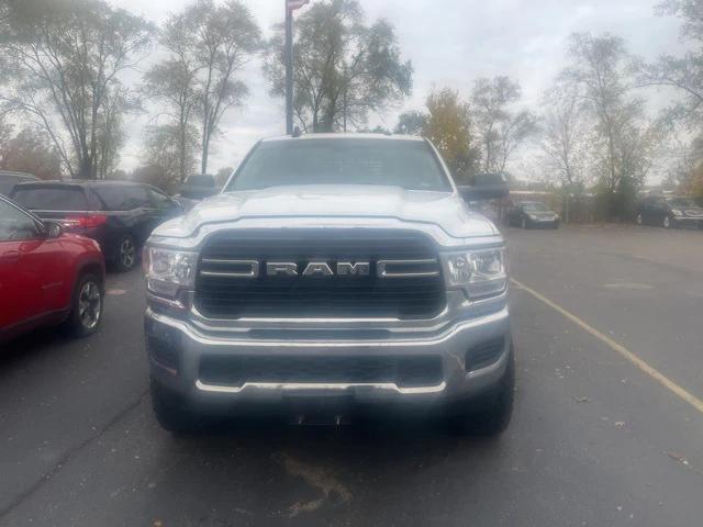 2019 RAM 2500 Big Horn Crew Cab 4x4 64 Box