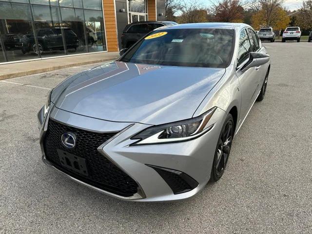 2022 Lexus ES 300h F SPORT 2022 Lexus ES 300h F SPORT