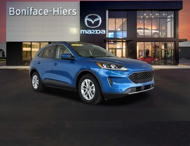 2021 Ford Escape SE Hybrid
