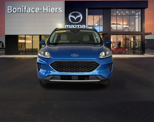 2021 Ford Escape SE Hybrid