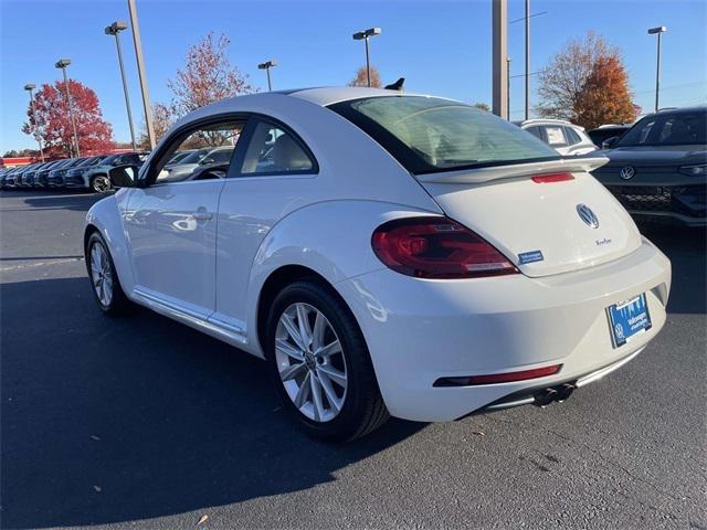 2019 Volkswagen Beetle 2.0T SE 2019 Volkswagen Beetle 2.0T SE