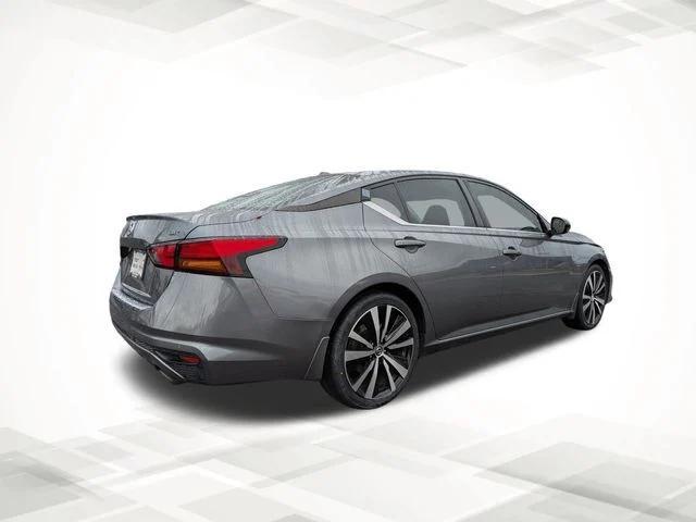 2021 Nissan Altima SR FWD