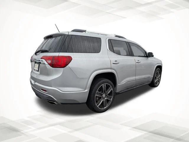 2017 GMC Acadia Denali 2017 GMC Acadia Denali