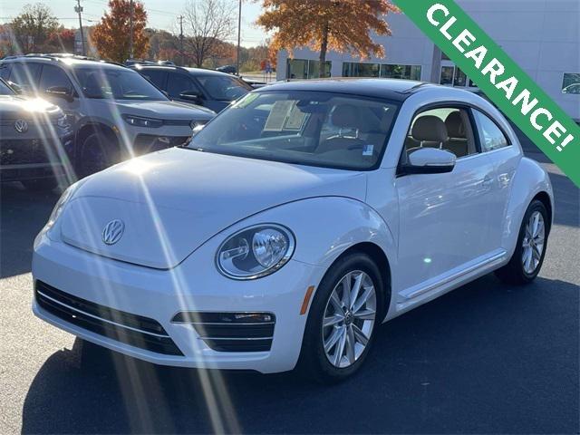 2019 Volkswagen Beetle 2.0T SE 2019 Volkswagen Beetle 2.0T SE