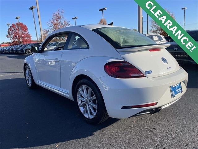 2019 Volkswagen Beetle 2.0T SE 2019 Volkswagen Beetle 2.0T SE