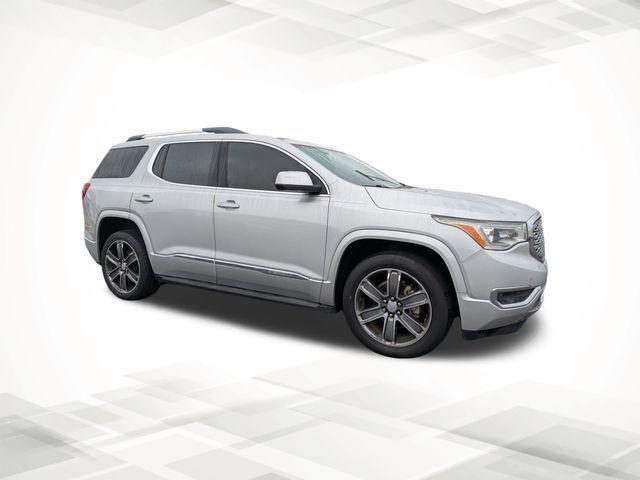 2017 GMC Acadia Denali 2017 GMC Acadia Denali