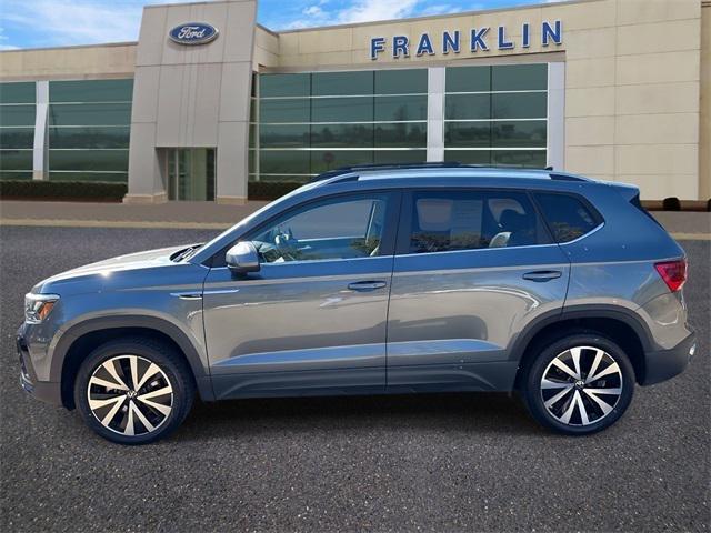 2022 Volkswagen Taos 1.5T SE 2022 Volkswagen Taos 1.5T SE