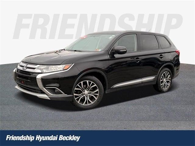 2016 Mitsubishi Outlander SE