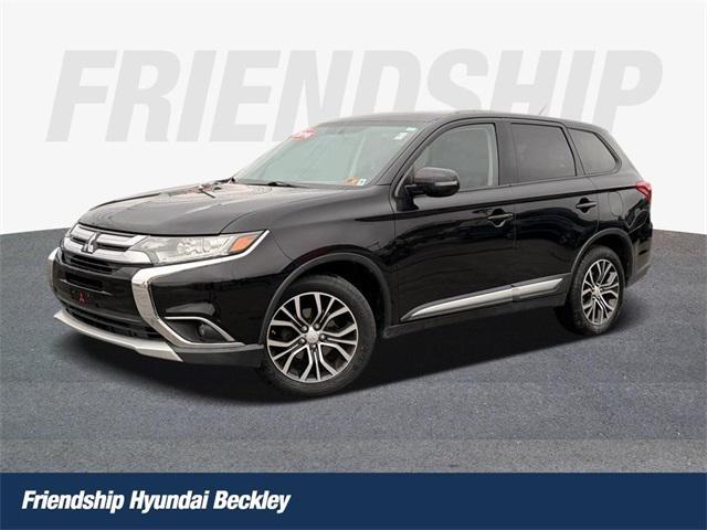 2016 Mitsubishi Outlander SE