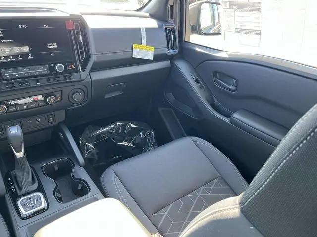 2026 Nissan Frontier Crew Cab SV 4x4
