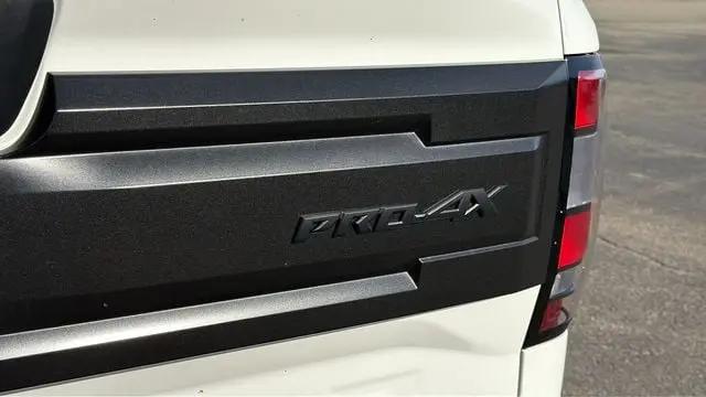 2026 Nissan Frontier Crew Cab PRO-4X 4x4