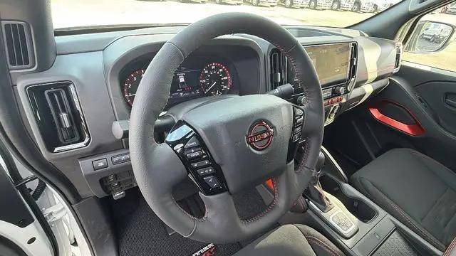 2026 Nissan Frontier Crew Cab PRO-4X 4x4