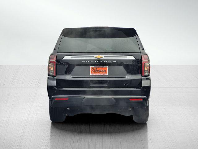 2024 Chevrolet Suburban 4WD LT
